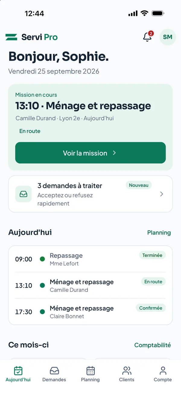 Écran Aujourd’hui de Servi Pro : mission en cours, trois demandes à traiter et planning de la journée.